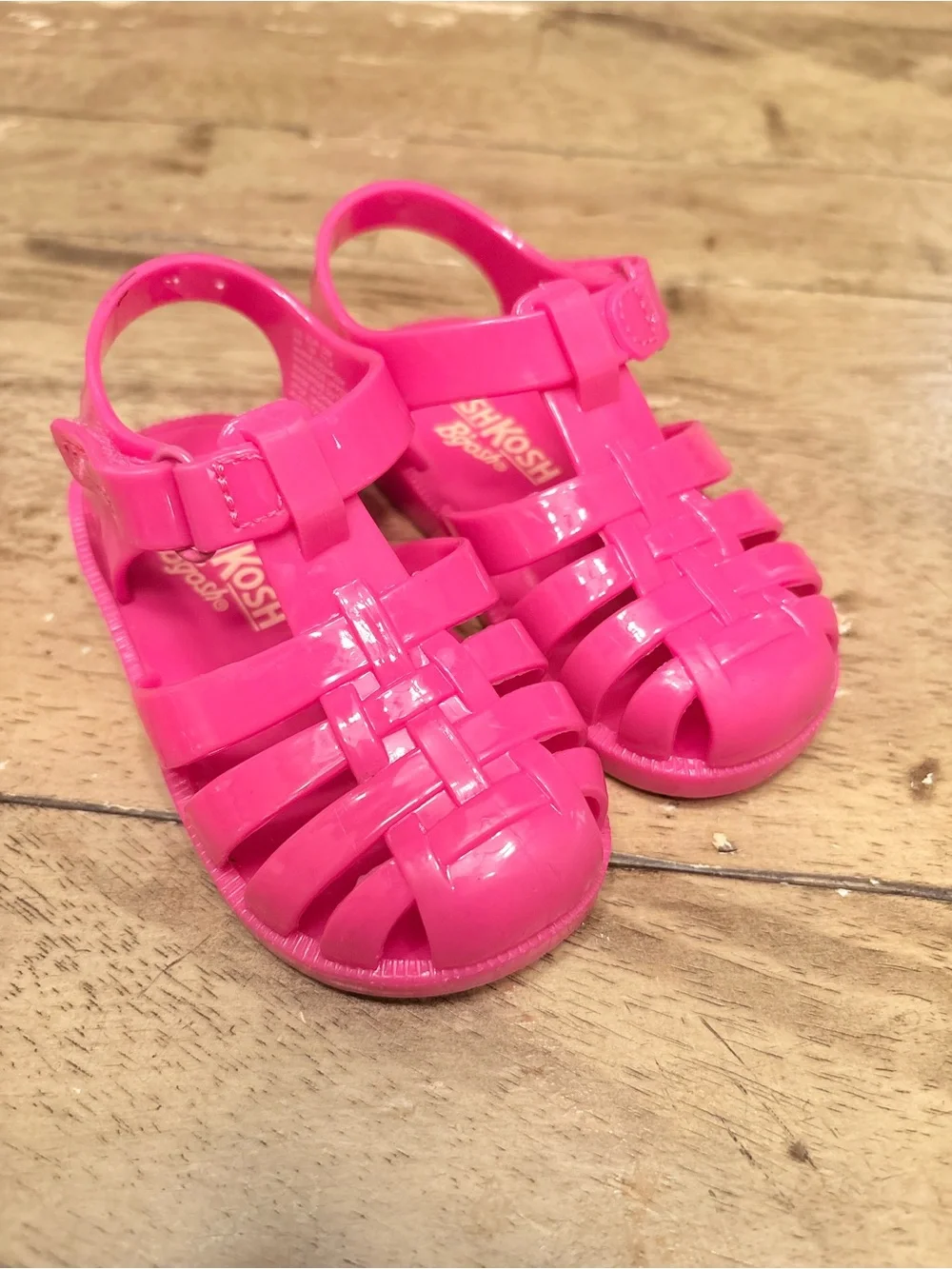 OshKosh B'gosh Pink Jelly Fisherman Sandals (infant size 4) EXCELLENT USED